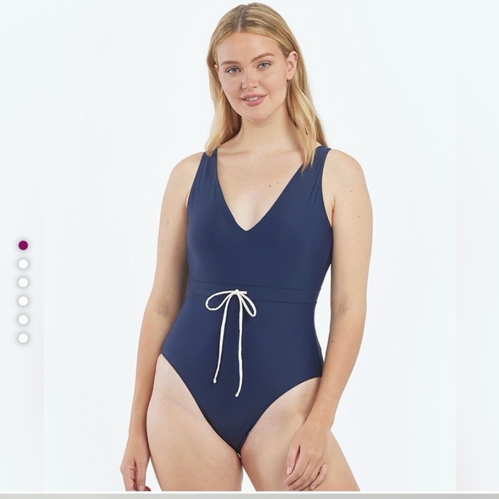 Summersalt Navy size 14 Swim One Piece bathing suit - backflip